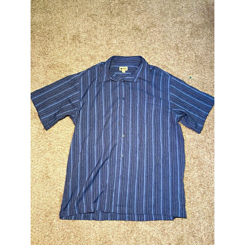 Haggar Men’s Regular M Blue Striped Short Sleeve Button-Up Point Collar Shirt